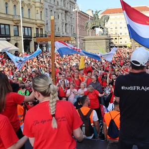 Održan 6. Antunovski hod mladih od Sesvetskih Sela do Svetoga Duha u Zagrebu